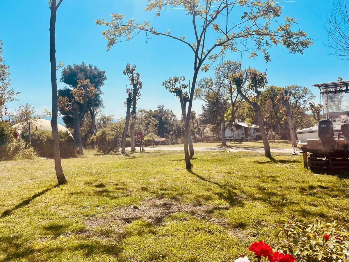 Camping Torre Mucchia Ortona Exteriör bild