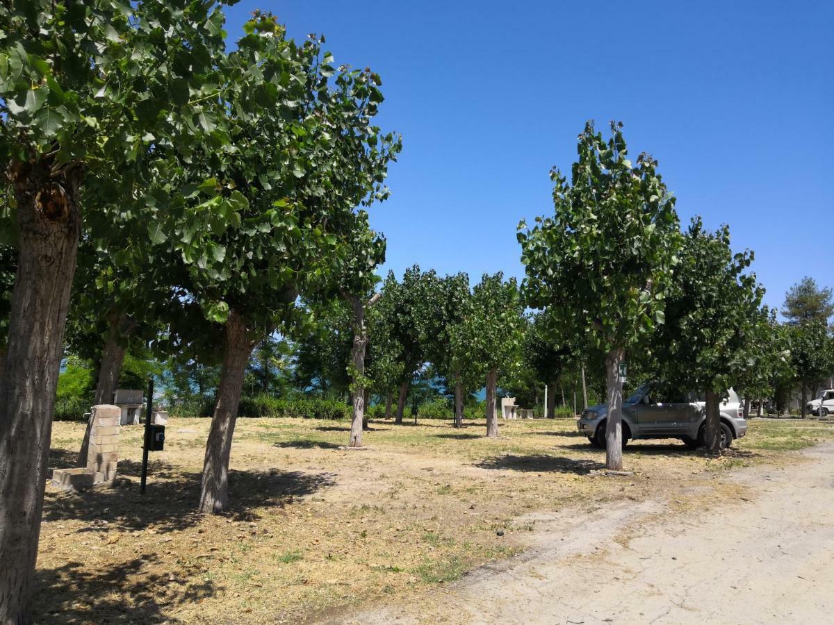 Camping Torre Mucchia Ortona Exteriör bild